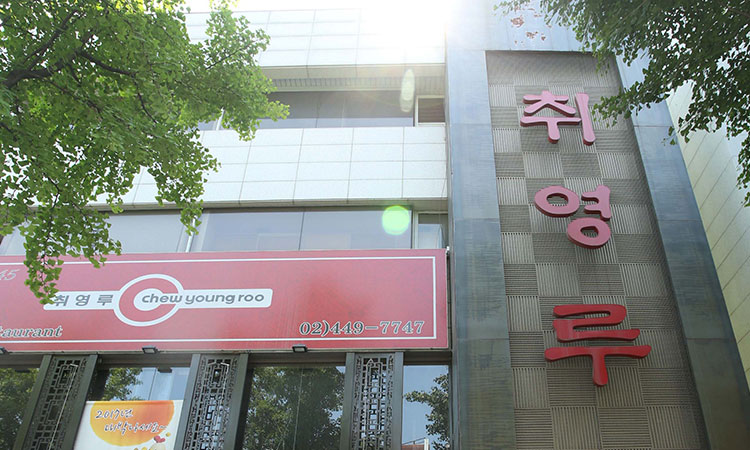 브랜드 메인 이미지