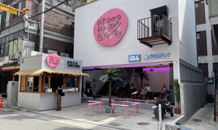 브랜드 메인 이미지